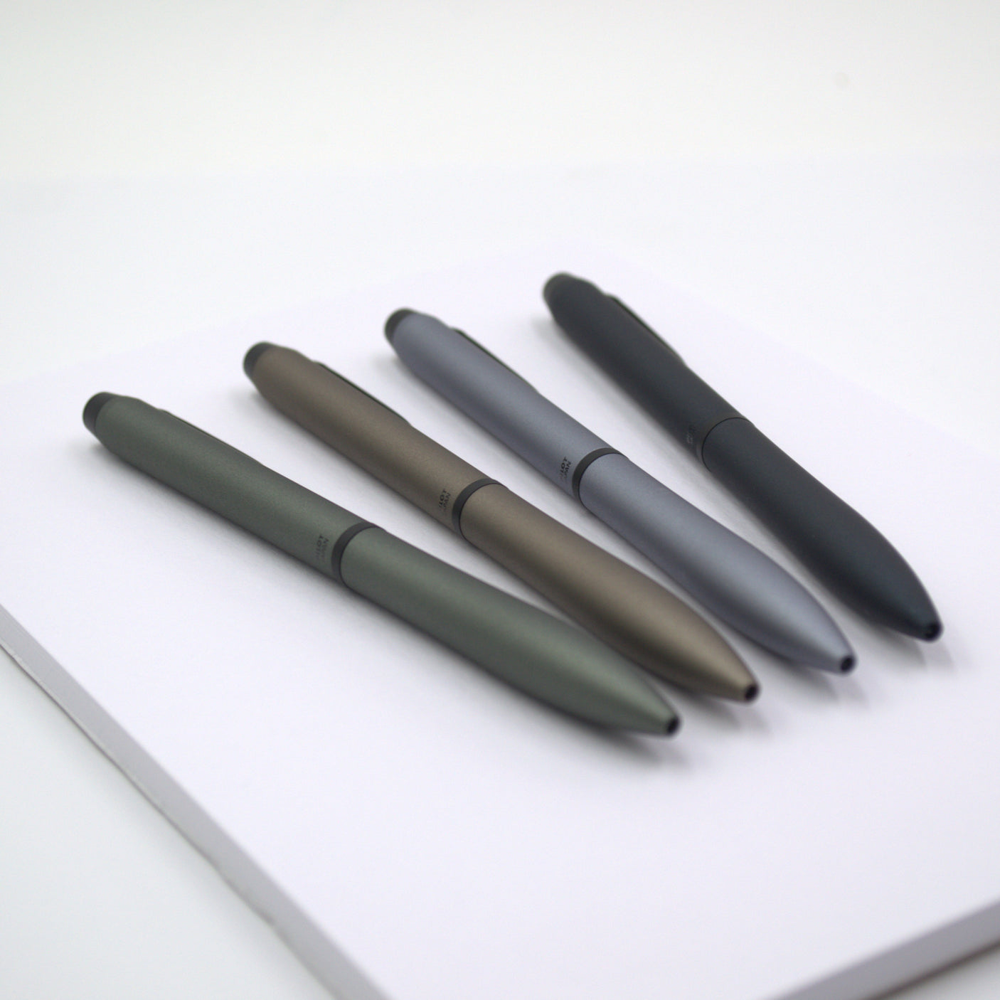 Pilot Eterlink Ballpoint Pen