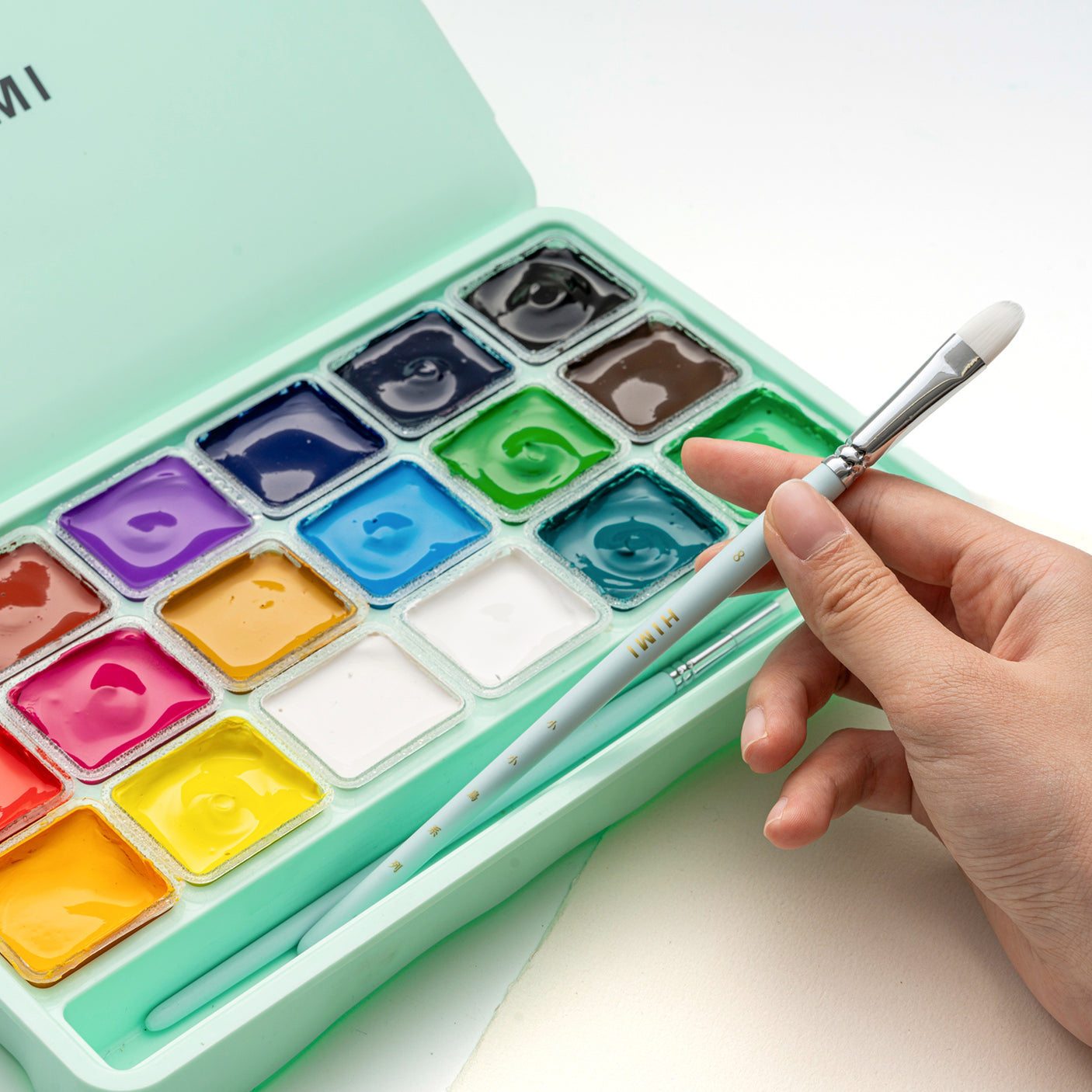 HIMI Jelly Cup Gouache Set of 18 Colours + 3 Brushes Green Case