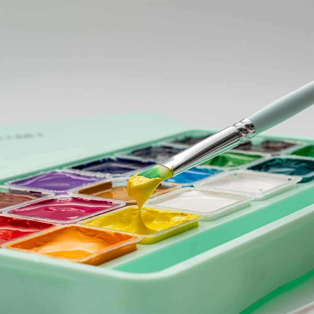 HIMI Jelly Cup Gouache Set of 18 Colours + 3 Brushes Green Case