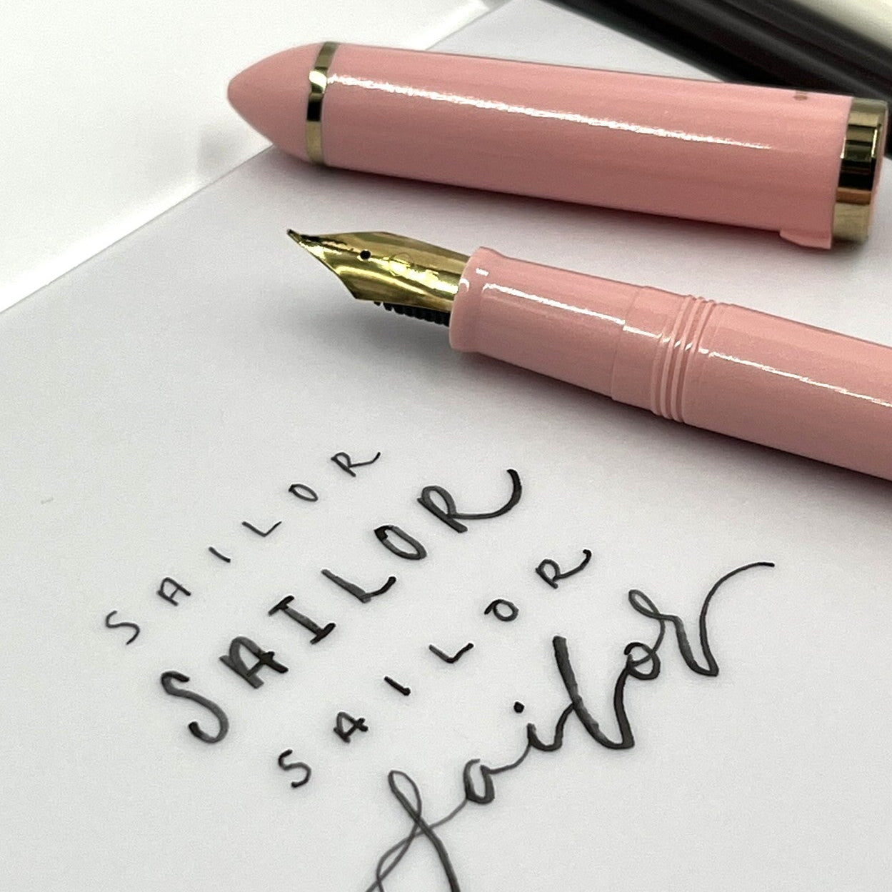 Sailor Fude de Mannen Calligraphy Fountain Pen Pearl Pink