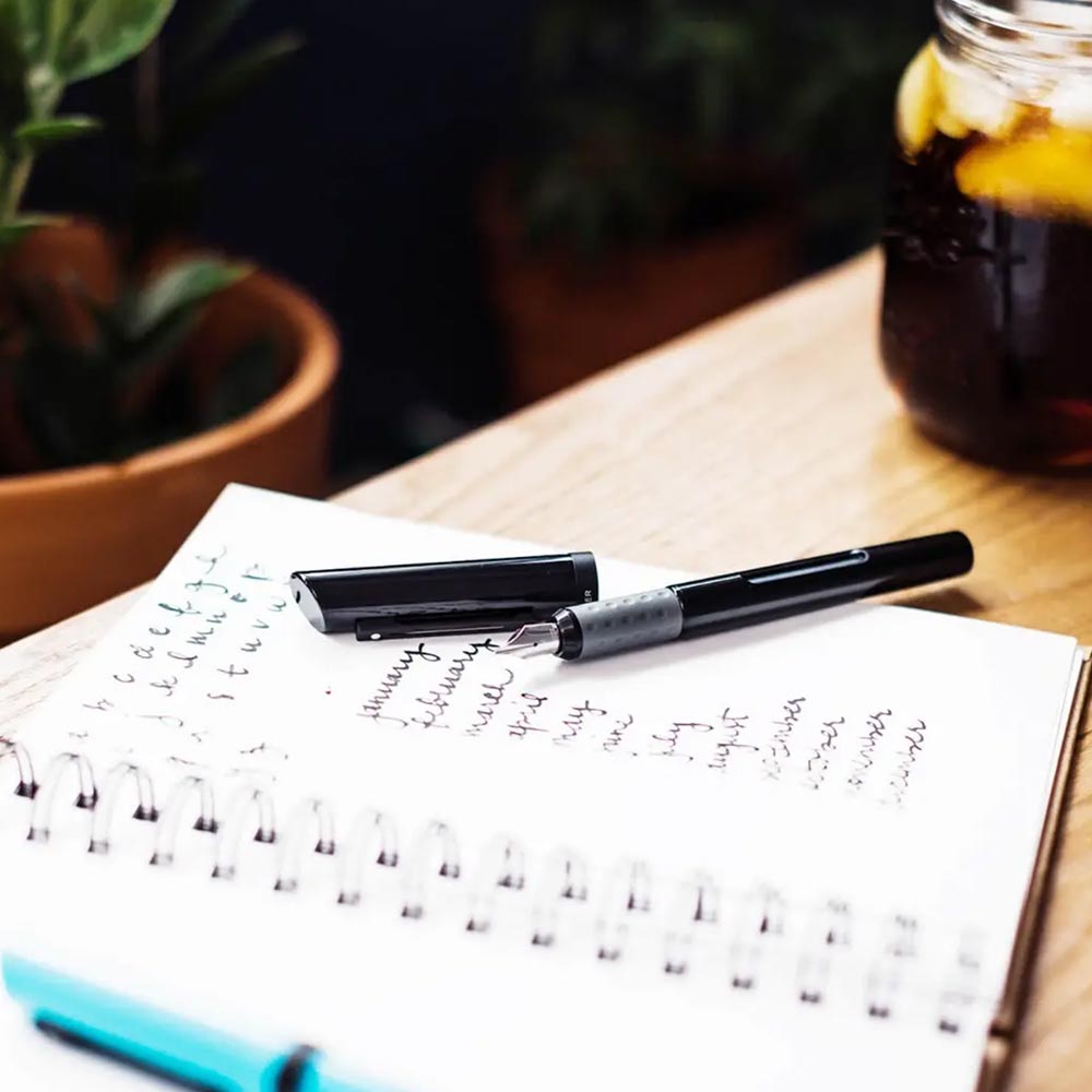 Sheaffer Calligraphy Fountain Pen Black