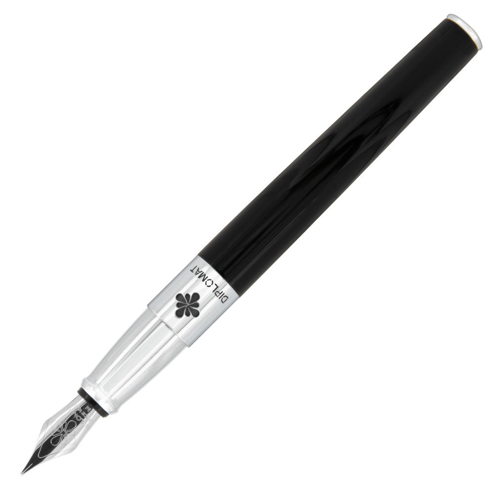 Diplomat CLR Fountain Pen Black Lacquer by Diplomat at Cult Pens