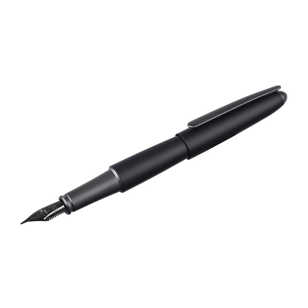 Diplomat Aero Pure Black Special Edition Fountain Pen