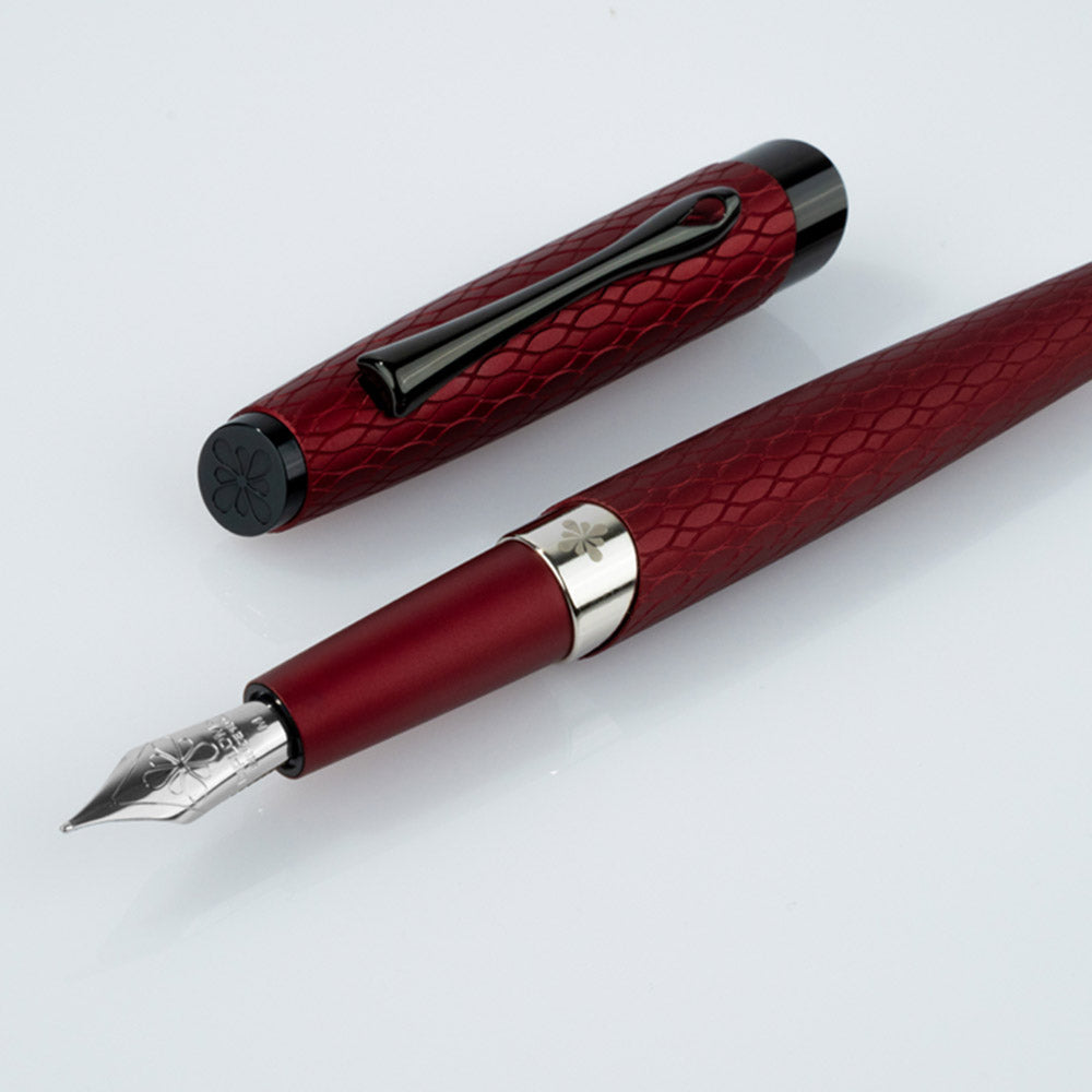 Diplomat Cobra Guilloche Fountain Pen Burgundy