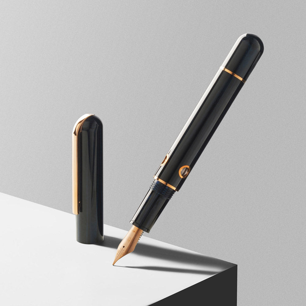 Nahvalur Nautilus Fountain Pen Maylandia Blue
