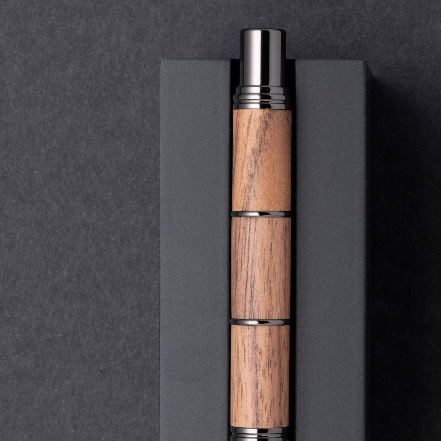 Tom Hessin Revolution Fountain Pen Rustic Wood Barrel with Gunmetal Trim