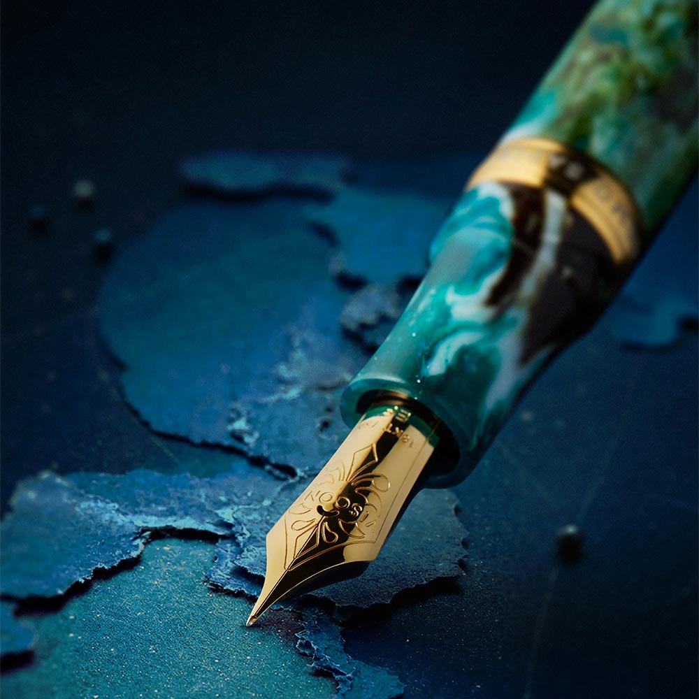 Visconti Homo Sapiens Limited Edition Fountain Pen Nebula Eagle